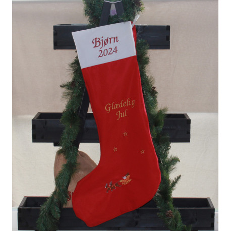 Julemotiv med julemand, kane og rensdyr på XL julesok med navn broderet