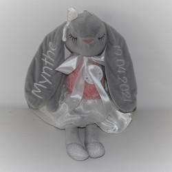 Sød personlig kaninbamse i balletkjole – den perfekte gave til små prinsesser.