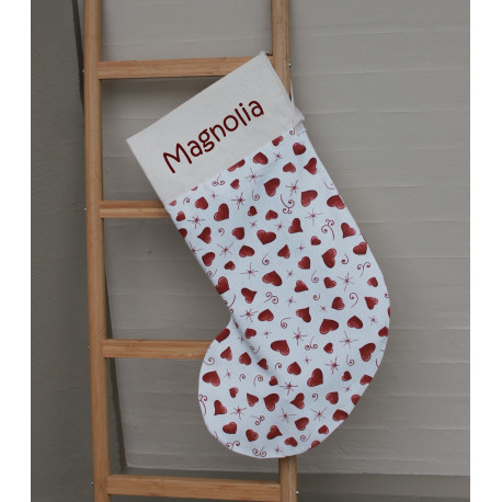 Håndlavet hvid julesok med hjerter – personlig brodering med navn